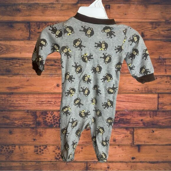 5 for $25🔥3 Months Carter's Grey Monkey Footie Pajamas - Picture 2 of 4